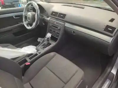 Veículo de Sucata audi a4 berlina (8e) 2.5 tdi (120kw) do ano 2005 alimentado bdg