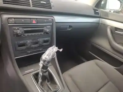 Veículo de Sucata audi a4 berlina (8e) 2.5 tdi (120kw) do ano 2005 alimentado bdg