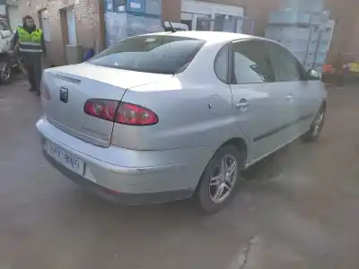 Veículo de Sucata seat cordoba berlina (6l2) sport do ano 2003 alimentado atd