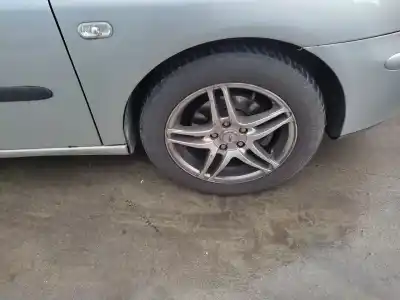 Veículo de Sucata seat cordoba berlina (6l2) sport do ano 2003 alimentado atd