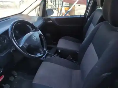 Veicolo di demolizione opel zafira a elegance dell'anno 2005 alimentato y20dth