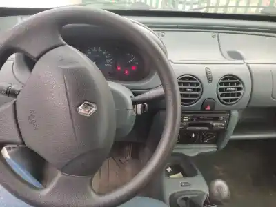 Scrapping Vehicle renault kangoo (f/kc0) 1.9 diesel 64 cv / 47 kw of the year 2000 powered f8qk630