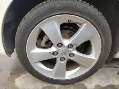 Veículo de Sucata toyota auris hybrid active do ano 2011 alimentado 2zr