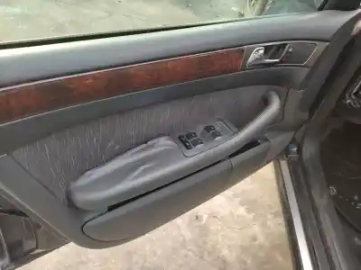 Veicolo di demolizione audi a6 berlina (4b2) 2.4 (121kw) dell'anno 1999 alimentato aps