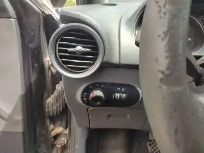 Veículo de Sucata seat cordoba berlina (6l2) reference do ano 2006 alimentado axr