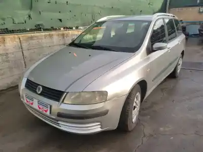 Veicolo di demolizione FIAT STILO (192) 1.9 JTD CAT dell'anno 2003 alimentato 192A1000