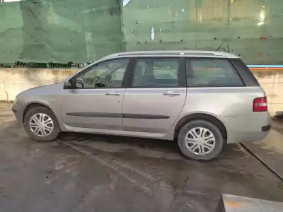 Vehicul casat fiat stilo (192) 1.9 jtd cat al anului 2003 alimentat 192a1000