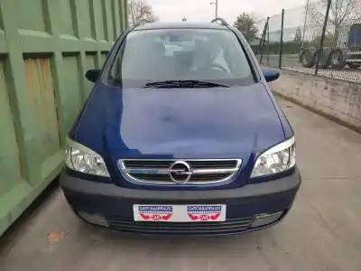 Sloopvoertuig opel zafira a elegance van het jaar 2004 aangedreven y20dth