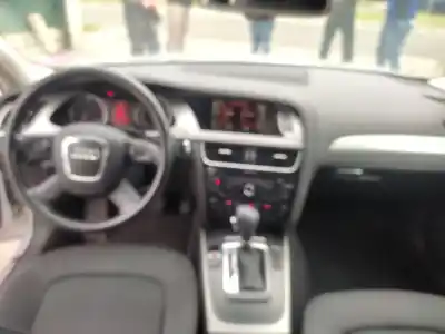 Veículo de Sucata audi a4 berlina (b8) 2.0 16v tdi do ano 2008 alimentado caga