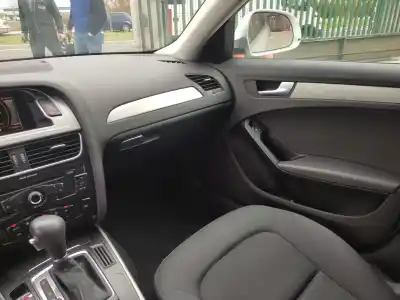 Veículo de Sucata audi a4 berlina (b8) 2.0 16v tdi do ano 2008 alimentado caga