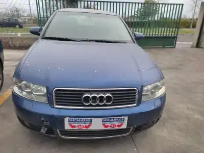 Veículo de Sucata audi a4 berlina (8e) 1.9 tdi (96kw) do ano 2003 alimentado avf