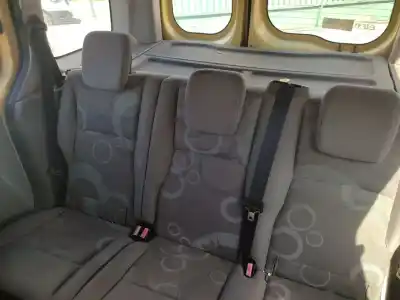 Veicolo di demolizione renault kangoo 1.5 dci diesel dell'anno 2008 alimentato k9k804