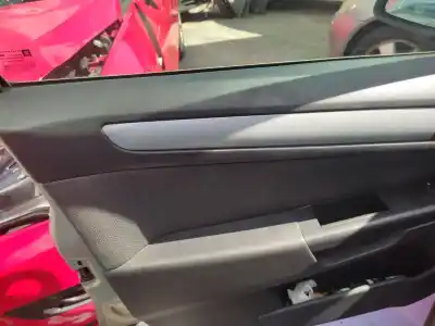 Veículo de Sucata opel astra h berlina 1.9 cdti do ano 2006 alimentado z19dt