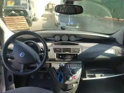 Veicolo di demolizione fiat ulysse (179) 2.0 jtdm cat dell'anno 2007 alimentato rhr