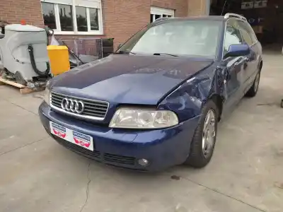 Veicolo di demolizione AUDI A4 B5 AVANT (8D5) 2.5 TDI dell'anno 2000 alimentato AKN