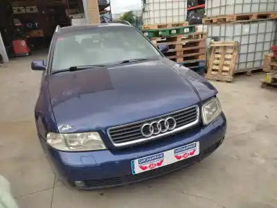 Veículo de Sucata audi a4 b5 avant (8d5) 2.5 tdi do ano 2000 alimentado akn