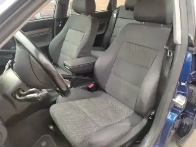Veículo de Sucata audi a4 b5 avant (8d5) 2.5 tdi do ano 2000 alimentado akn