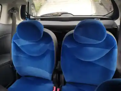 Veículo de Sucata citroen c2 sx do ano 2003 alimentado 8hx