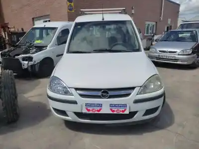 Veicolo di demolizione opel combo familiar dell'anno 2005 alimentato z13dt