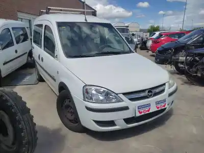 Veicolo di demolizione opel combo familiar dell'anno 2005 alimentato z13dt