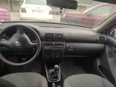 Scrapping Vehicle seat leon (1m1) stella of the year 2001 powered agr