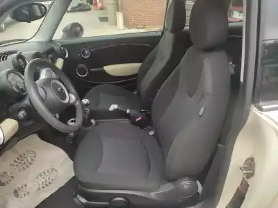 Veículo de Sucata bmw mini clubman (r55) cooper d do ano 2008 alimentado 9hz