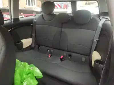 Veículo de Sucata bmw mini clubman (r55) cooper d do ano 2008 alimentado 9hz