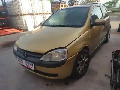 Veicolo di demolizione OPEL CORSA C (X01) 1.7 DTI (F08 F68) dell'anno 2002 alimentato Y17DT