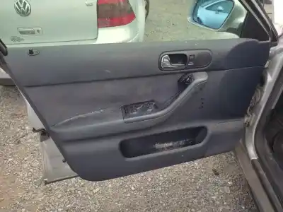 Здавання транспортного засобу audi a3 (8l) 1.8 ambiente року 2000 потужний apg