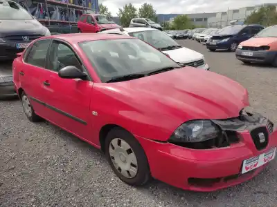Véhicule à la ferraille seat cordoba berlina (6l2) reference de l'année 2005 alimenté asy
