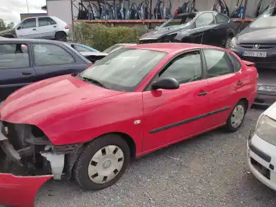 Véhicule à la ferraille seat cordoba berlina (6l2) reference de l'année 2005 alimenté asy