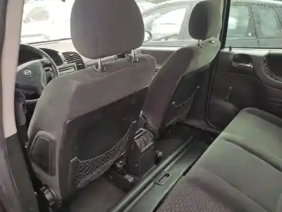 Veicolo di demolizione opel zafira a elegance dell'anno 2003 alimentato y20dth