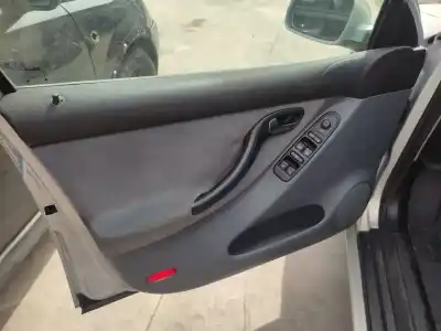 Sloopvoertuig seat toledo (1m2) signo van het jaar 1999 aangedreven ahf