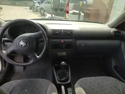 Sloopvoertuig seat toledo (1m2) signo van het jaar 1999 aangedreven ahf