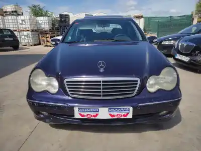 Здавання транспортного засобу mercedes-benz clase c (w203) berlina 320 (203.064) року 2004 потужний 112946