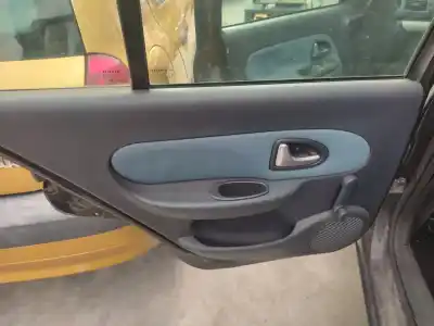 Здавання транспортного засобу renault clio ii fase ii (b/cb0) 1.2 16v року 2006 потужний d4f722