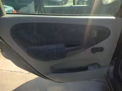 Veicolo di demolizione renault scenic (ja..) 1.6 16v authentique (ja0b/11) dell'anno 2001 alimentato k4m708