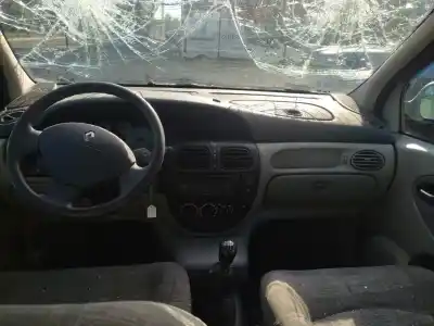 Здавання транспортного засобу renault scenic (ja..) 1.9 dci authentique року 2002 потужний f9q748