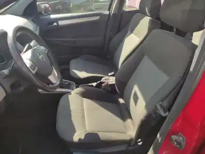 Veículo de Sucata opel astra h berlina 1.7 16v cdti do ano 2008 alimentado z17dth