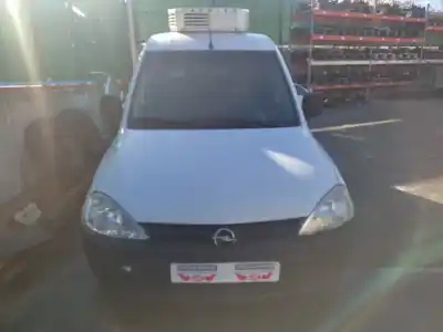 Veículo de Sucata opel combo 1.7 16v dti cat (y 17 dt / lr6) do ano 2002 alimentado y17dt
