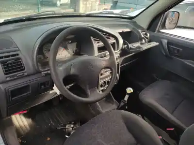 Veículo de Sucata citroen berlingo 1.9 d multispace do ano 2000 alimentado wjz