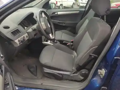 Veículo de Sucata opel astra h berlina 1.9 cdti do ano 2008 alimentado z19dt