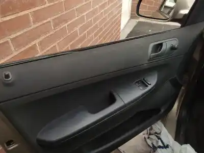 Veículo de Sucata skoda                                              fabia (6y2/6y3)                                                                                                                                                                                                                                            1.2 12v                                                                                                                                                                                                                                                    do ano 2006 alimentado bme