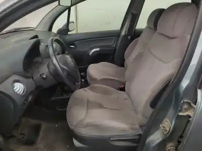 Veicolo di demolizione citroen c3 1.4 hdi exclusive dell'anno 2004 alimentato 8hx