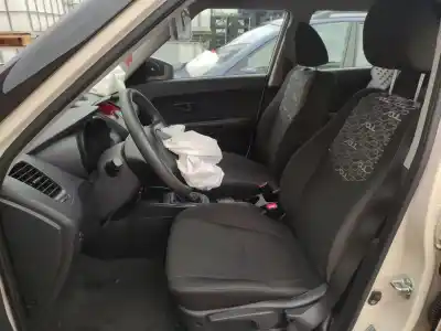 Veicolo di demolizione kia soul i (am) 1.6 crdi 128 dell'anno 2009 alimentato d4fb