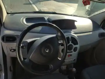 Veicolo di demolizione renault modus 1.5 dci diesel dell'anno 2004 alimentato k9k750