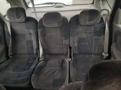 Здавання транспортного засобу renault scenic (ja..) 1.9 dci authentique року 2001 потужний f9q732