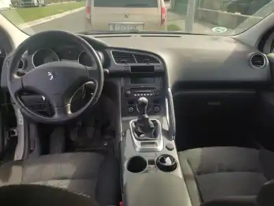 Sloopvoertuig peugeot 3008 premium van het jaar 2009 aangedreven 5fw