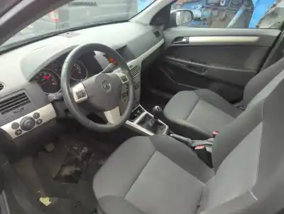 Veículo de Sucata opel astra h berlina 1.6 16v cat do ano 2008 alimentado z16xer