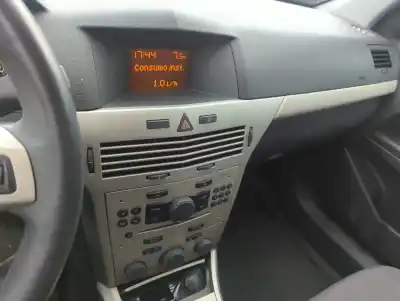 Veículo de Sucata opel astra h berlina 1.6 16v cat do ano 2008 alimentado z16xer